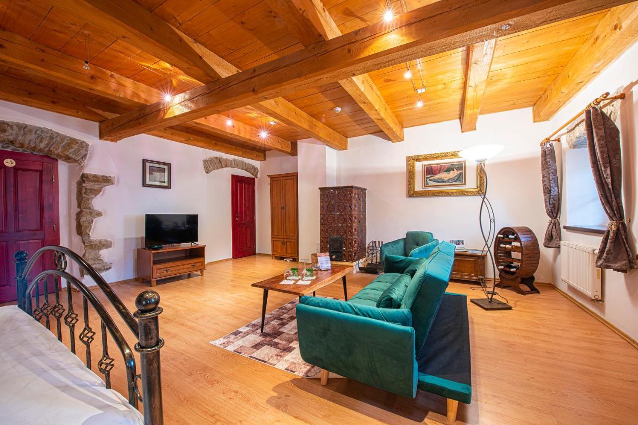 Penzion Familia Hotel Poprad Bagian luar foto